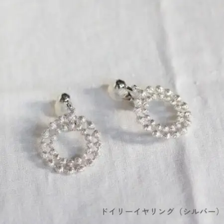 刺繍イヤリング　ドイリーイヤリング(シルバー)【1726150】