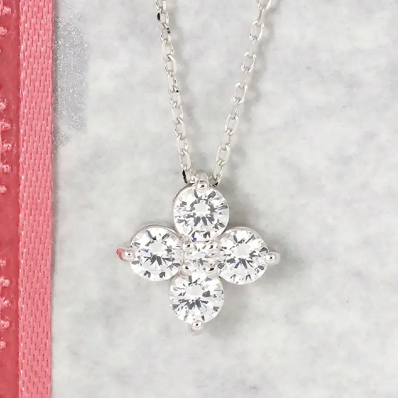 Pt900　0.50ct　ダイヤモンド スイートフラワー ペンダント-P0081