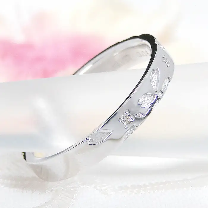 指輪 桜 プラチナ PT900 ダイヤモンド 0.05ct 和柄 花模様 花びら ストレート 5～16号 レディース リング ジュエリー 山梨県 南アルプス市 【327-pt】 ALPAZ199