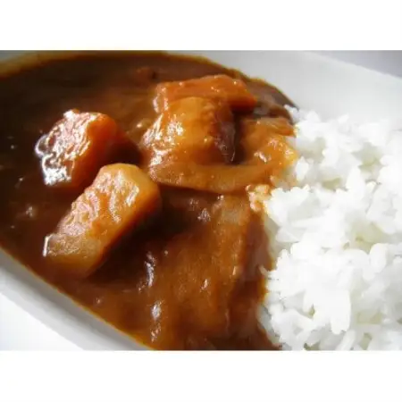 30種のスパイスを使用　国立薬膳カレーやさい　200g×5食セット　小麦粉・ラード不使用【1594565】