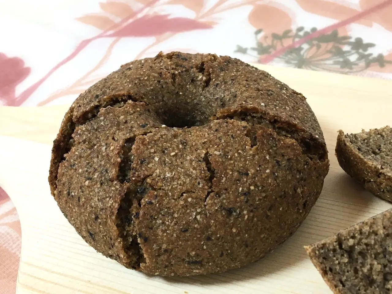 【R8年9月順次発送】中井侍紅茶を味わう 和風ライ麦100%パンと紅茶の詰め合わせ 【スパイスあり／やぶきた】