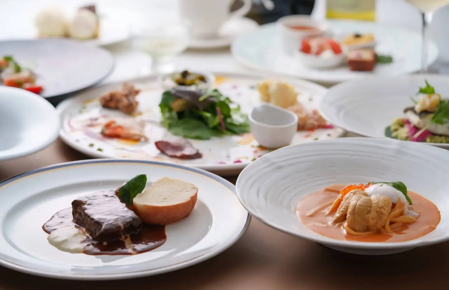 Dining IKINA お食事券 3万円分【ikna0010】