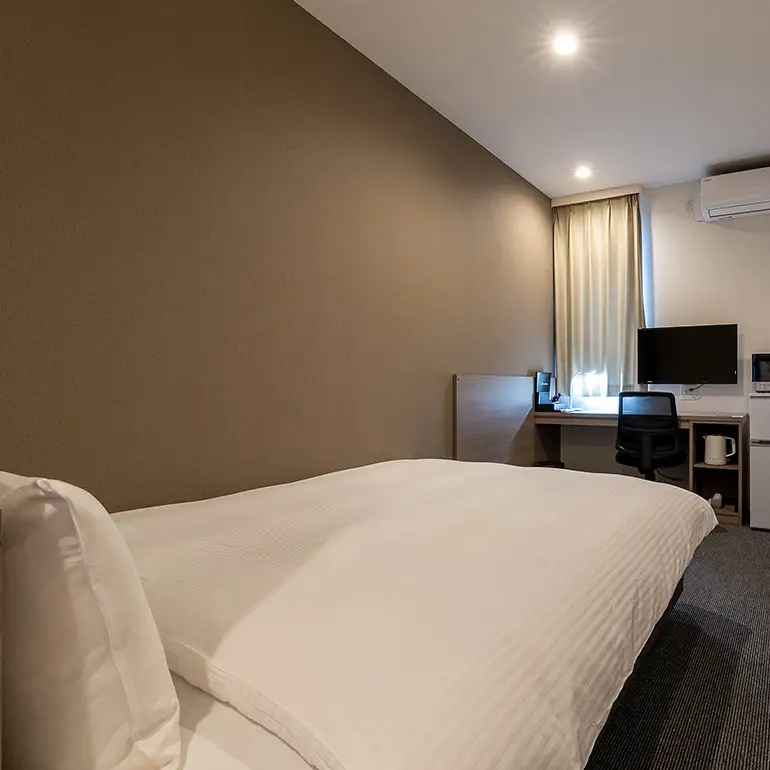 HOTEL R9 The Yard 笠間【禁煙】ダブルルーム宿泊券(2名利用) KL-003