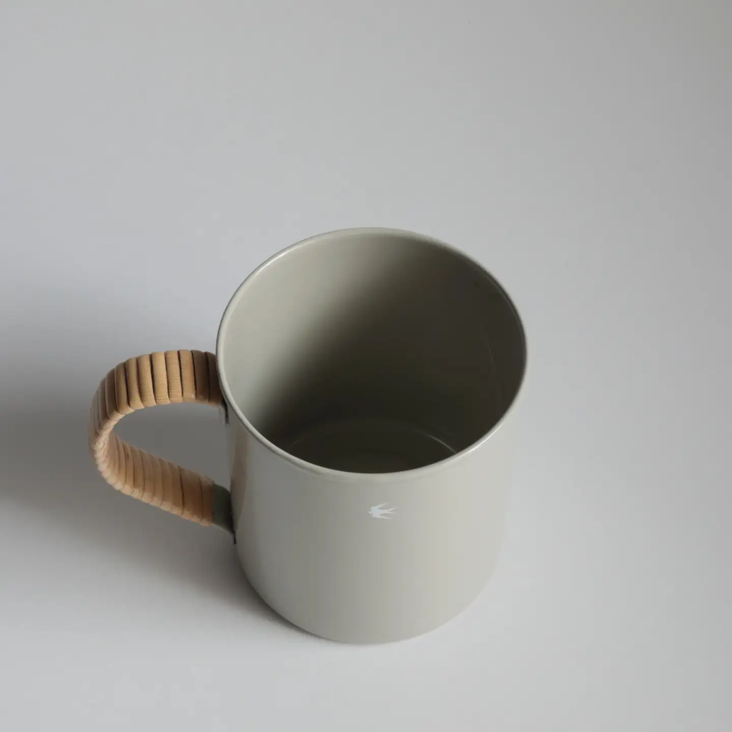 グローカルスタンダードプロダクツ TSUBAME RATTAN / Mug / Lサイズ / グレー