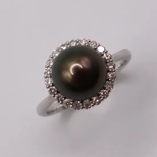 2072 Pt900　タヒチ黒蝶真9.0㎜up　ダイヤモンド0.27ct up　リング