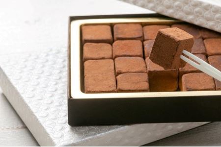 生チョコレート 20コ入り2箱 | スイーツ デザート バレンタイン ギフト 濃厚 カカオ 春日井市 生チョコ