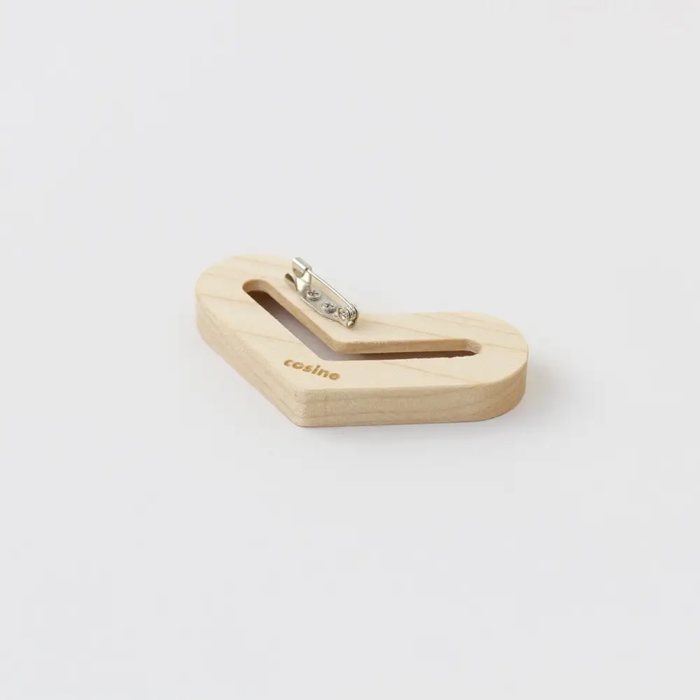 旭川家具 cosine STEPSブローチHEART　メープル_05738