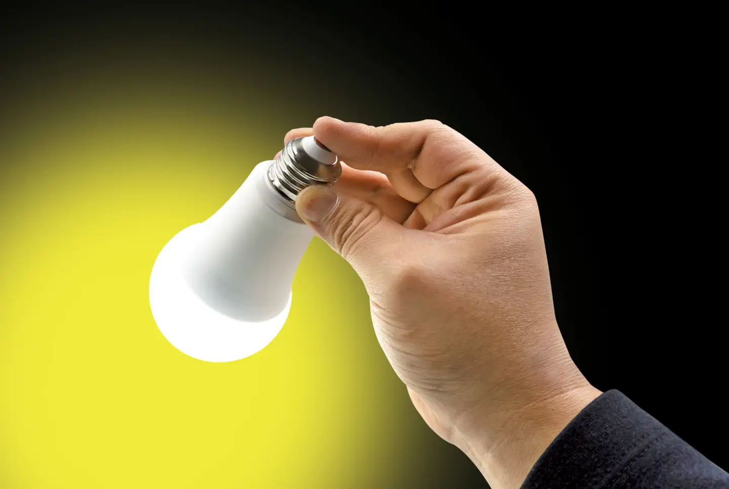 充電式ＬＥＤ電球 3個セット