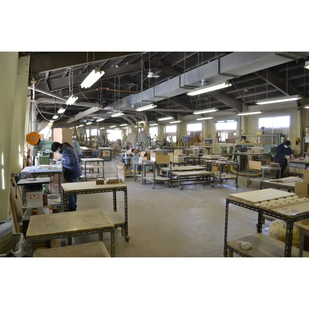 旭川家具 コサイン 掛け時計(カラー) タモ【 旭川家具 北海道 旭川市 木製 家具 選べる樹種 壁掛け時計 ポイントカラー アクセントカラー インテリア小物 インテリアアクセサリー 贈り物 プレゼント 記念品 新築祝い 開業祝い リビング ダイニング ベッドルーム シンプル ナチュラル 手作り 北欧 おしゃれ 】_05769
