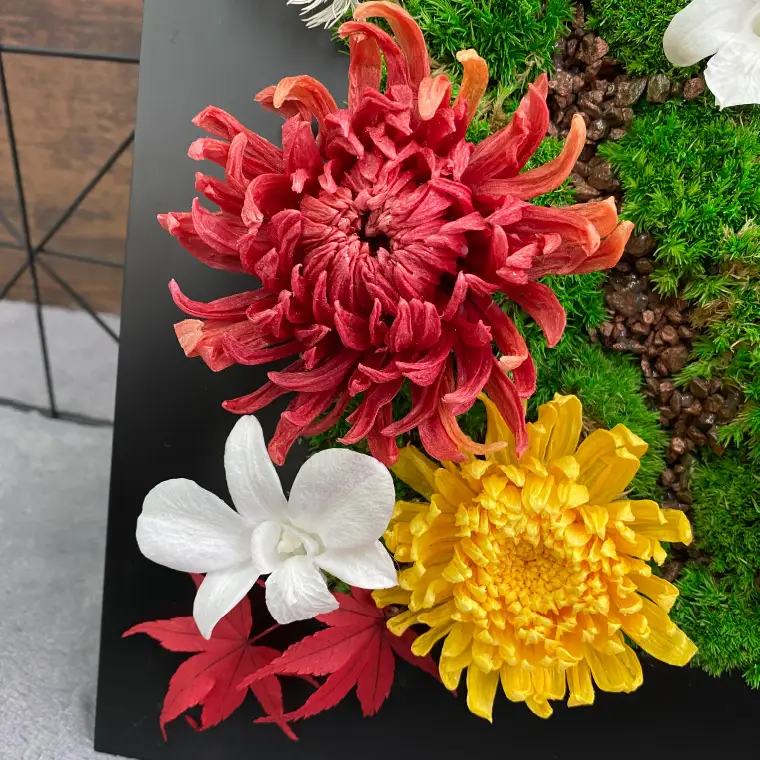 プリザーブドフラワー　紅芭（いろは）【埼玉県 春日部市 和モダン インテリア ギフト 贈答 飾り 手作り お祝い 長持ち 上品】（AJ267）