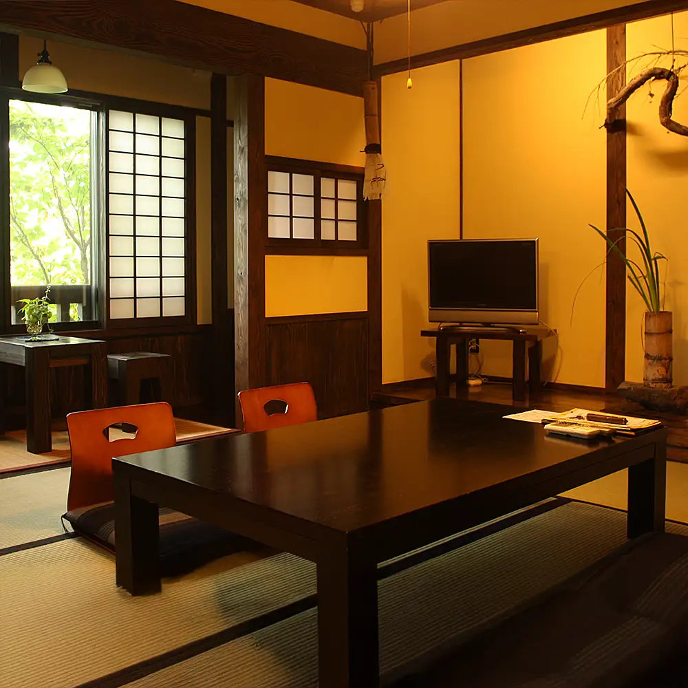 【平日限定】阿蘇 親和苑 ミシュランガイド掲載旅館 杜の隠れ家 高級和食会席付き1泊2食付き宿泊券 熊本県阿蘇市