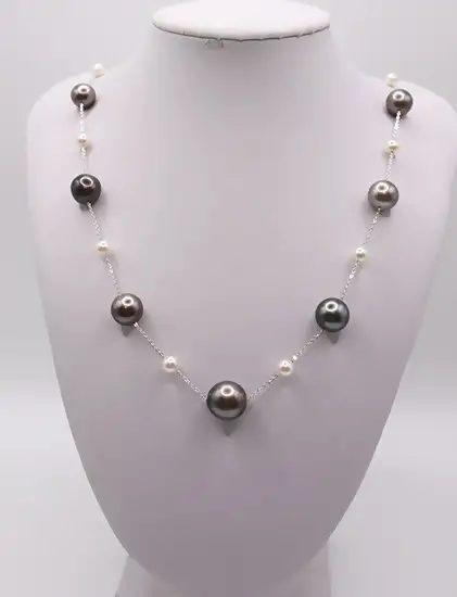 2192 SV あこや本真珠・タヒチ黒蝶真珠　約60cmロングマルチカラーネックレス 9.1~13.3mm