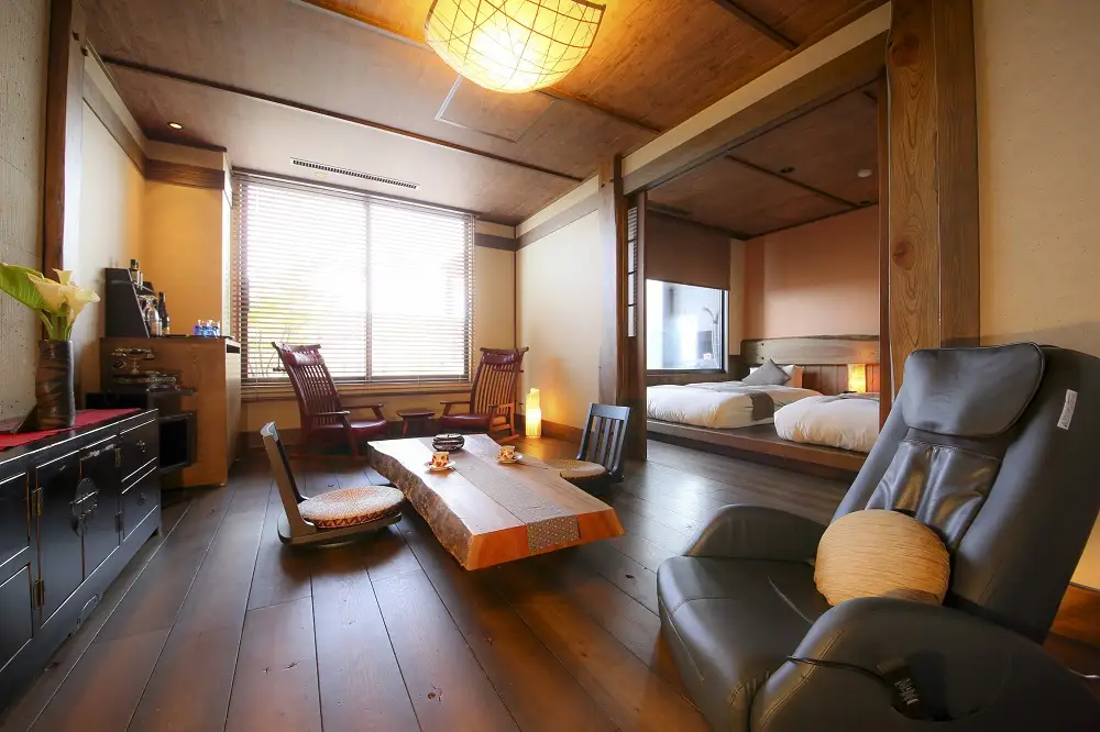 【君津市】 燦美の宿 旅館かわな ★ 宿泊利用券 30,000円分 | 宿泊補助券 露天風呂 極上 会席 伊勢海老 金目鯛 アワビ