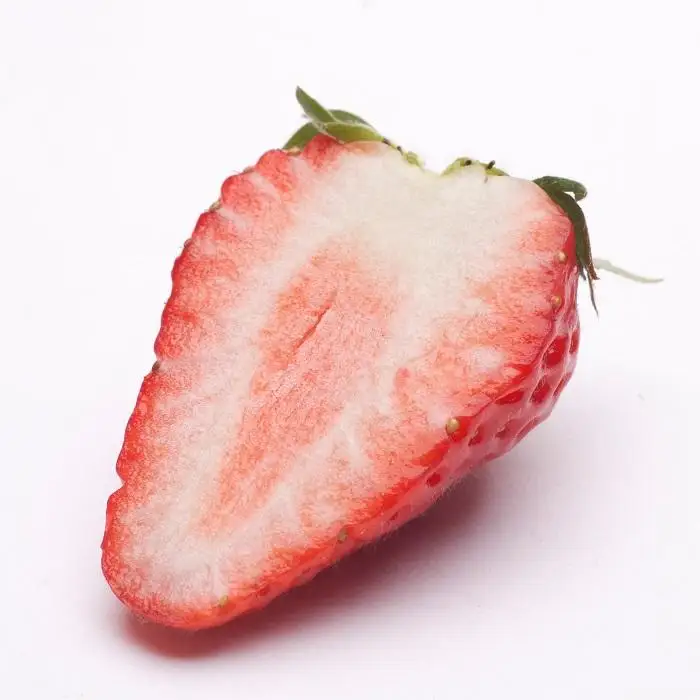 朝摘み完熟まりひめ約1.2kg（300g前後×4トレイ）［和歌山ブランド苺まりひめ］［こだわりの土耕栽培のいちごを農家直送］［IKE97］