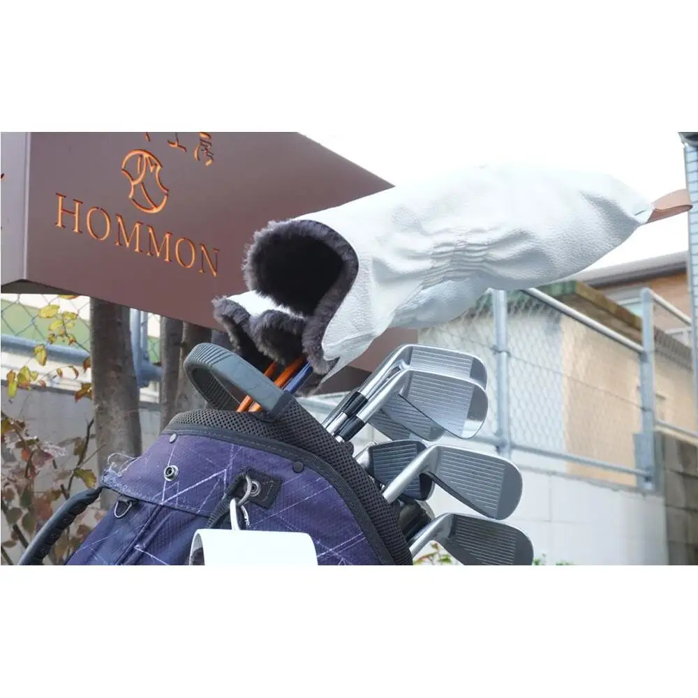 博多革工房HOMMONが作ったゴルフドライバー用ヘッドカバー【牛革】：ホワイト
