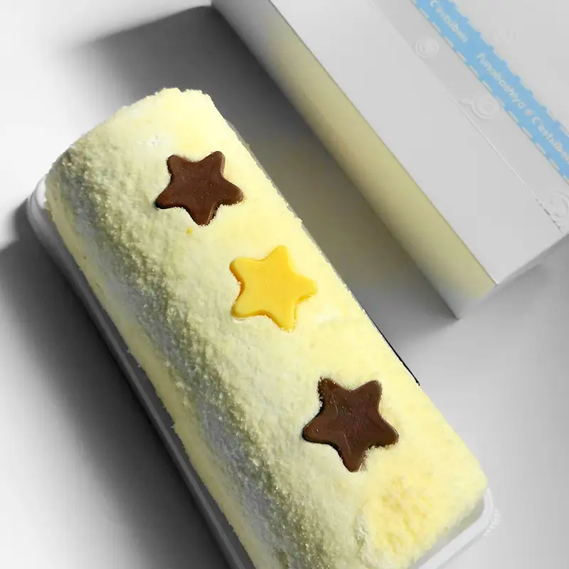 お星さまのロールケーキ 1本入  ロールケーキ スイーツ デザート おやつ お菓子 ケーキ 洋菓子 菓子 食品 FAI-0070