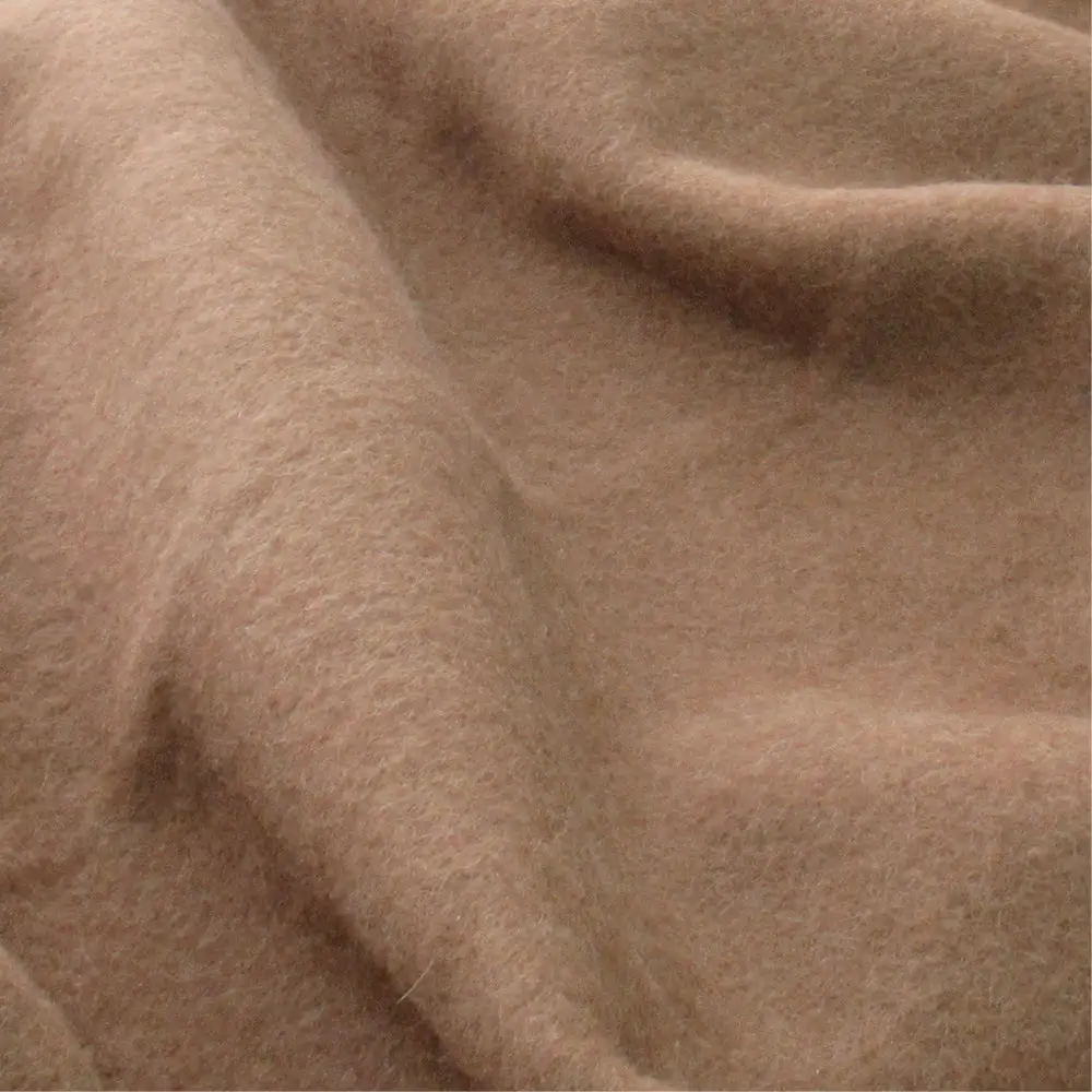 【シングルサイズ】厳しい自然が生んだ暖かさ キャメル100%(毛羽部分)毛布 140×200cm〈泉大津産〉 CA-20S BE | 毛布 キャメル ブランケット ひざ掛け 掛け毛布 寝具 防寒 国産 日本製 睡眠