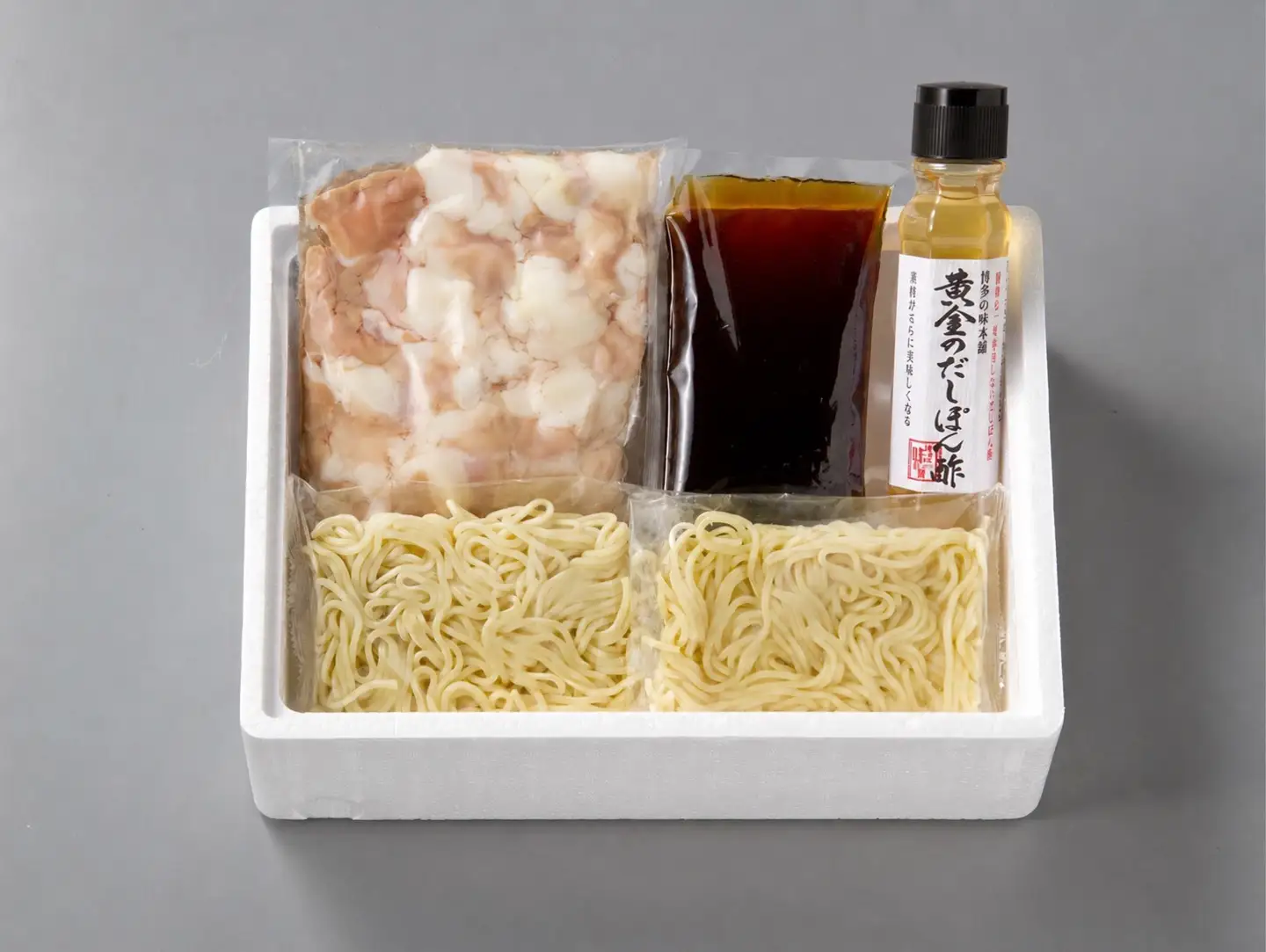 博多の味本舗　厳選国産牛博多もつ鍋