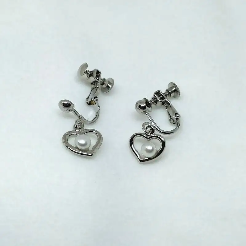 2221 真珠イヤリング・ハートプチ（淡水本真珠・ボタン） 贈り物 かわいい アクセサリー カジュアル オシャレ クリスマスプレゼント