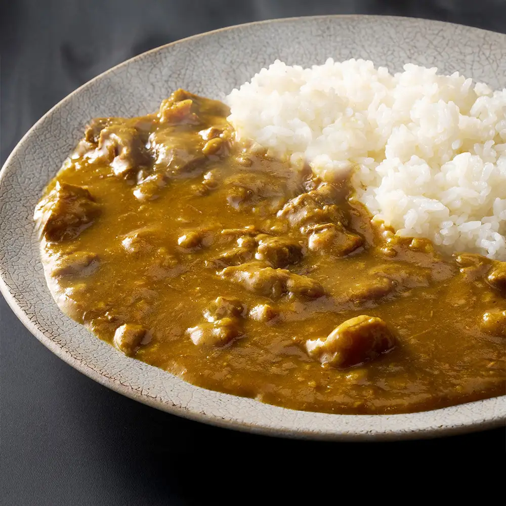 【寛閑観】近江牛　牛スジカレー　500ｇ×２【冷凍】【FR38W】