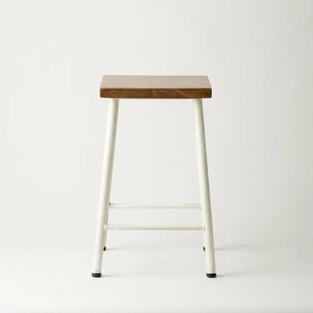 マキヅ家具 槙塚鉄工所 Schoolstool Low