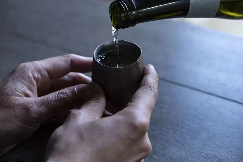 “ hikiZAN ”Premium Titanium Sake Vessel 2nd model【 日本酒 酒器 茨城県 日立市 】