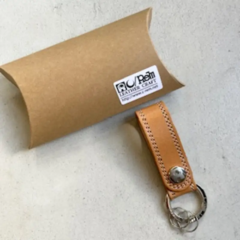 革小物 キーホルダー（ナチュラル）レザー製品 革製品
