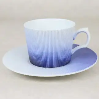 有田焼 ブルー吹き ブラスト コーヒー カップ＆ソーサー【大慶】食器 うつわ 器 カップ コップ 青 ci085