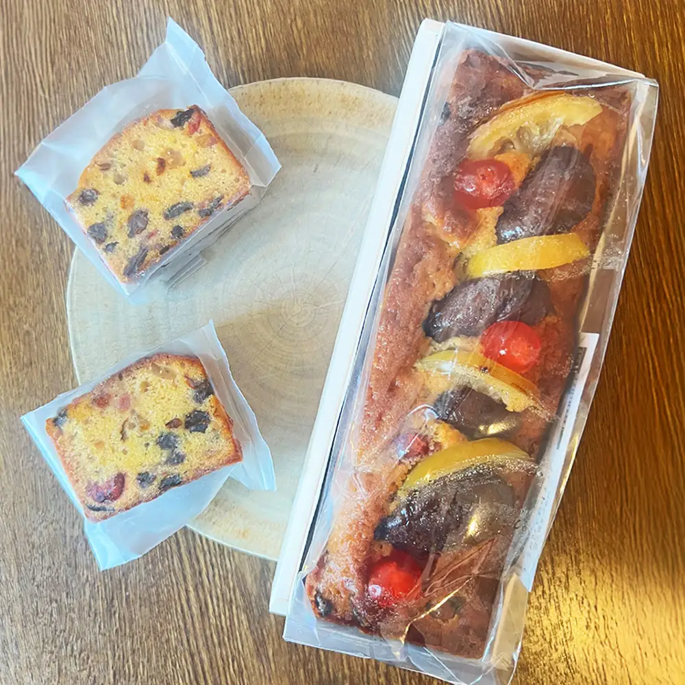 ドライフルーツとラム酒の英国風パウンドケーキ「ケークアングレーズ」 ／ ドライフルーツ ラム酒 イチジク オレンジ レーズン パウンドケーキ 英国風 風味豊か 紅茶 洋酒 2cmほど ケークアングレーズ イギリス風 No.388