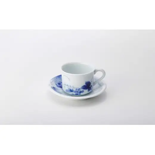 有田焼 ブルーワイナリー ペア珈琲碗皿【深川製磁】食器 器 うつわ 和食器 葡萄 ブドウ コーヒーカップ＆ソーサー コーヒーカップ 伝統工芸 吉祥紋様 染付 2客セット ペアセット aa068