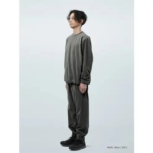 【QURULIFABRIC】Nanofiber pullover（SIZE:2）