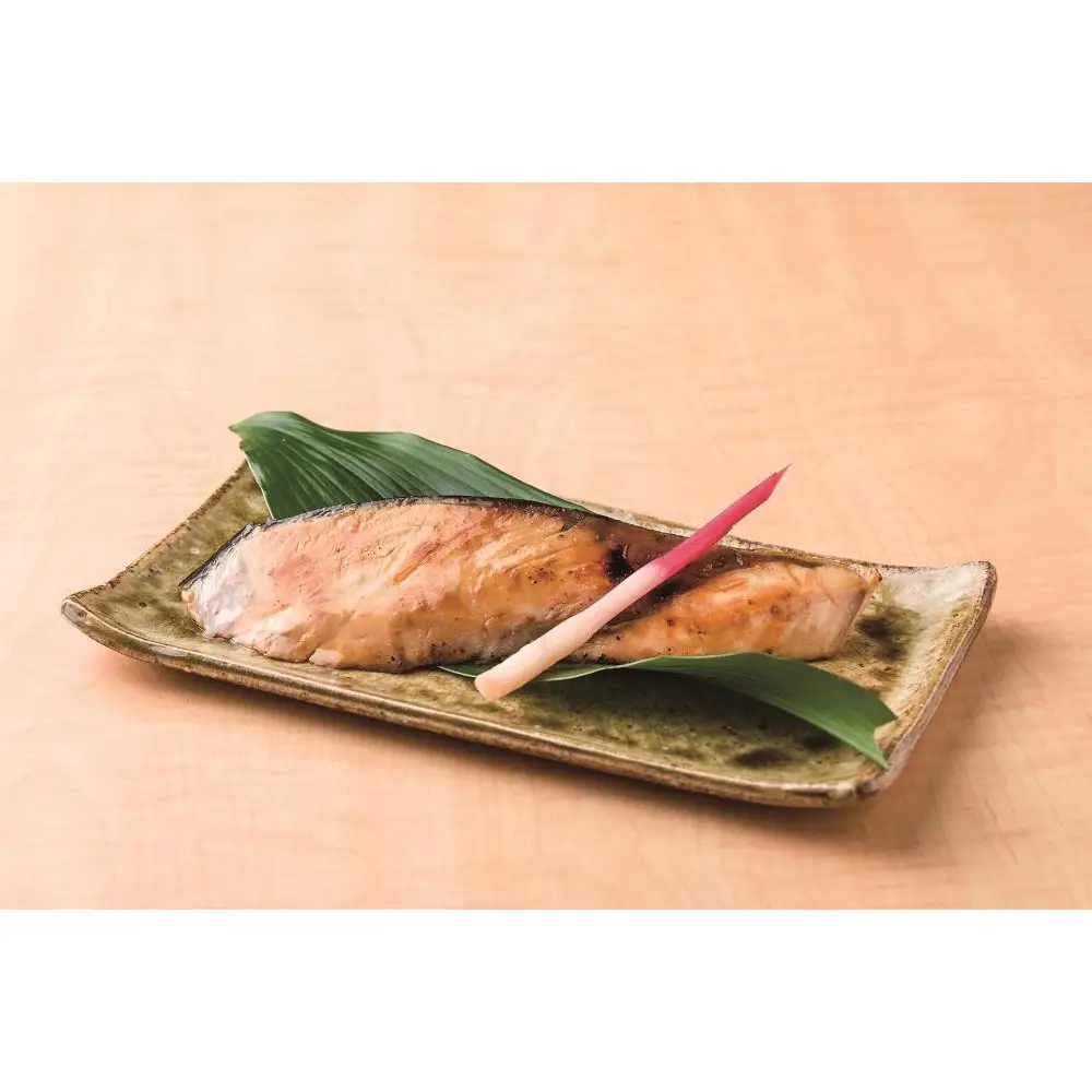 四十萬谷本舗　鰤の旨味と味噌の風味　ぶり味噌漬け