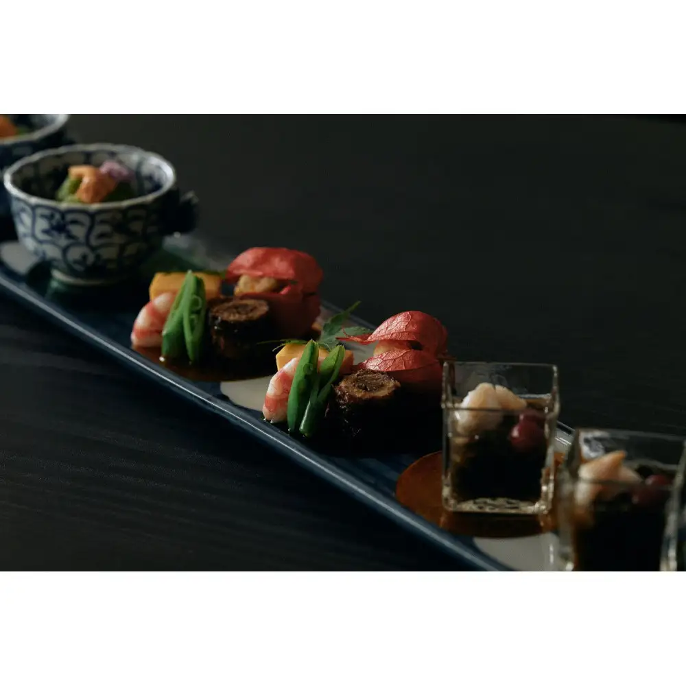 【花紫】平休日1泊2食付　ペア宿泊券《和室》