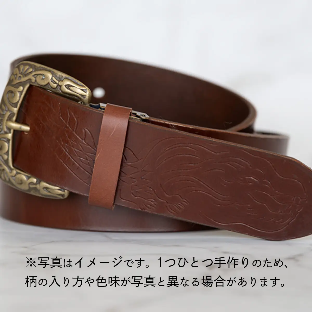 牛革ベルト（オイルベルト・焦茶色・龍模様）【太さ40mm / 厚さ3.7mm / L(130cm)】　牛革 父の日 手作り ベルト 革製品 [BE059ya-L]