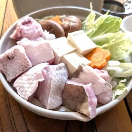 幻の高級魚 天然本クエ鍋用 500g(2-3人前)+お刺身 熟成 旨味凝縮 高鮮度3D凍結 大型使用【配送不可地域：離島】【1780006】