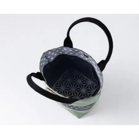空禅　麻の葉文様「青磁(せいじ)」　トートバッグ　※バッグチャーム付き【1769050】