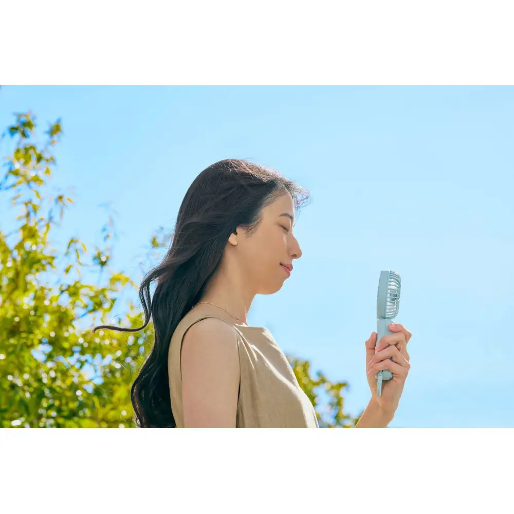 リズム大風量2重反転ハンディファンSilky Wind Mobile 4＜ブルー＞【11100-2683】