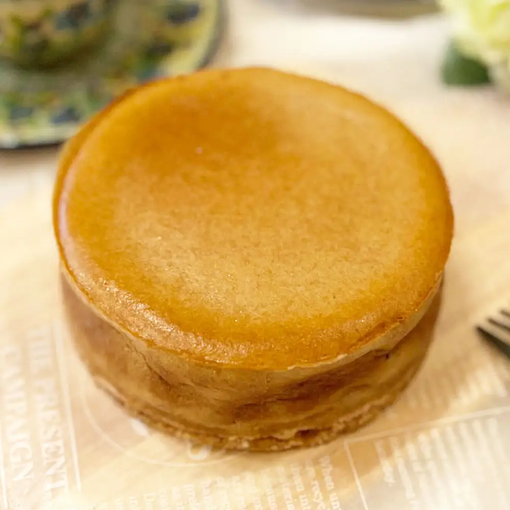 くりのチーズケーキ 12cm 4号 1ホール お菓子 スイーツ 洋菓子 焼き菓子 ケーキ マロン 秋 季節限定 期間限定 冷蔵