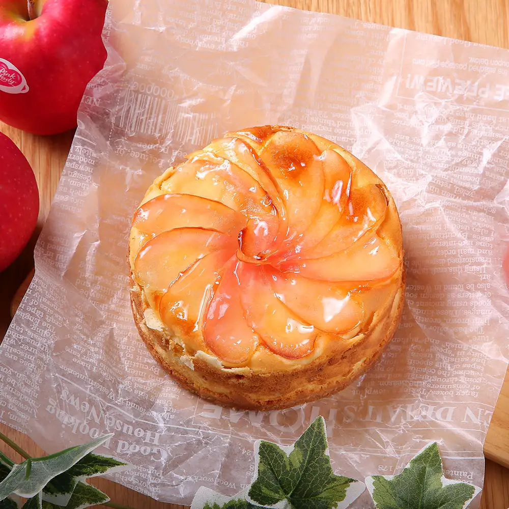 りんごのチーズケーキ 12cm 4号 1ホール お菓子 スイーツ 洋菓子 焼き菓子 ケーキ ピンクレディ クリームチーズ 果物 フルーツ 果肉 期間限定 冷蔵