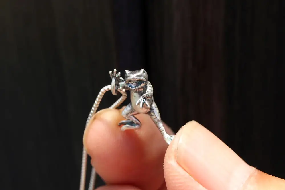 【縄文アクセサリーDo_goods】SILVER925製 鳥獣戯画 かえるのネックレス小　700-214  [5839-8599]