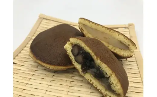 B4501柚子入りどら焼き＆丹波産黒豆どら焼き15個詰合せ