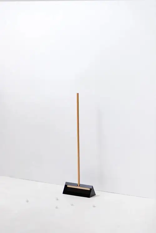 P114　BRUSHUP/トライアングル（ブラック）