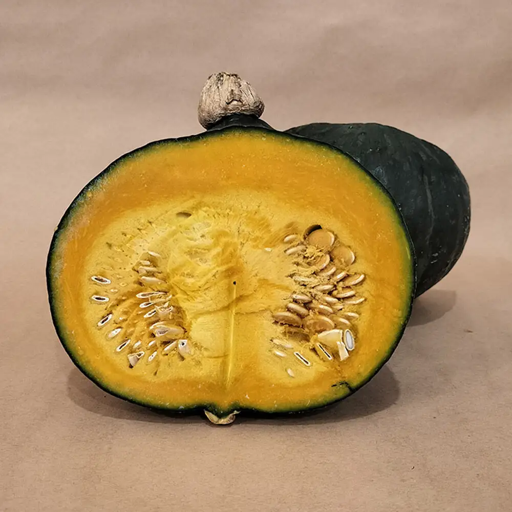【秋の味覚】青森県産かぼちゃ 2種（蔵の匠・雪化粧）2kg（各1kg）カット済み