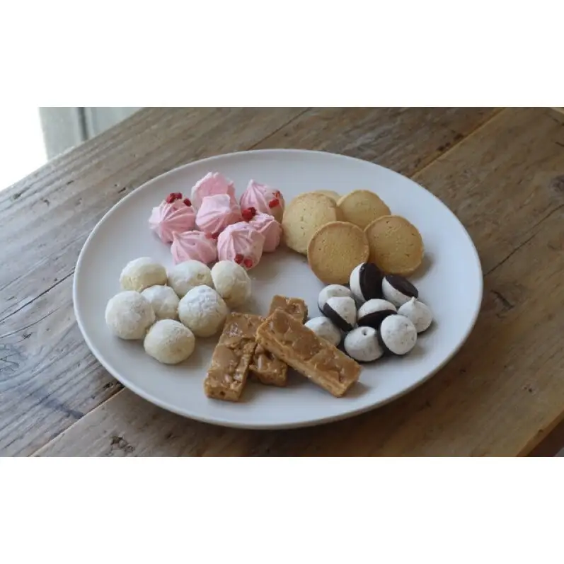 焼き菓子セット（プレーンサブレ、発酵バターのフロランタン、ブールドネージュ、チョコチップメレンゲ、いちごメレンゲ)