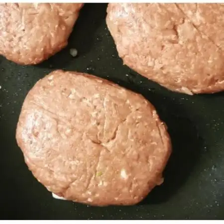 美作育ちの ☆ゆたかや牛☆ (黒毛肉牛)手造り生ハンバーグ1.2kg(2個×6P)【配送不可地域：離島】【1785866】