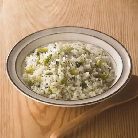 長期保存食「IZAMESHI(イザメシ)」小松菜ご飯 48個セット(1ケース)5年保存 アルファ化米【1740982】