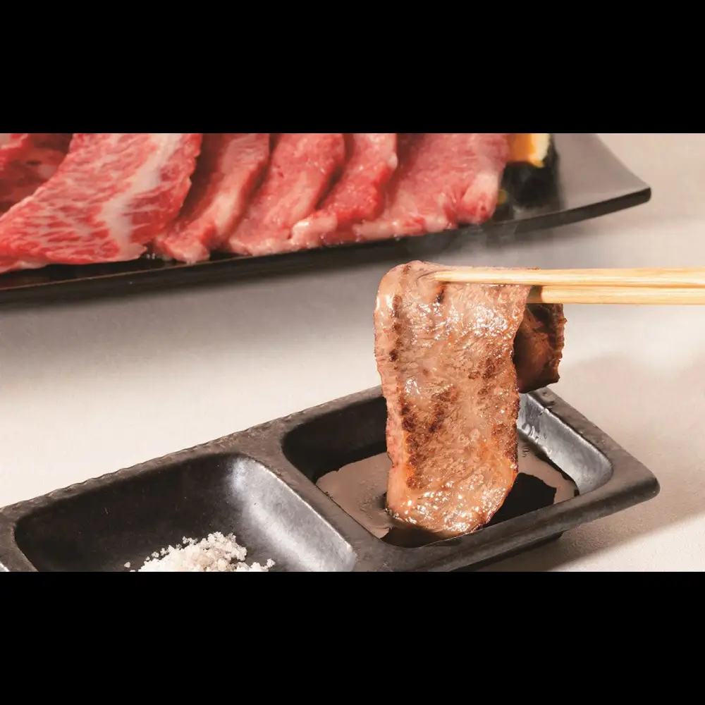 【 髙島屋選定品 】 近江牛専門店かねきち 近江牛 上カルビ焼肉用 約900g K18 カルビ 上カルビ 焼肉 近江牛 霜降り
