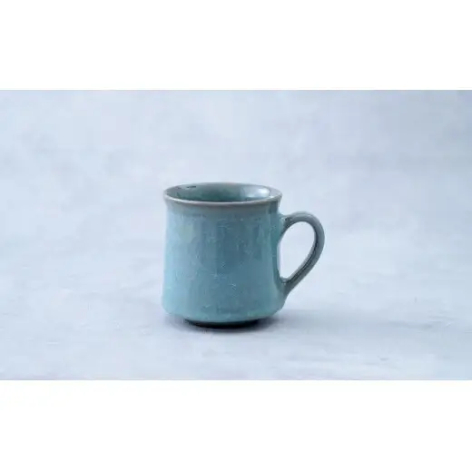 有田焼 青磁 貫入角マグカップ 2個セット 【茂正工房 梶原大敬】うつわ 器 和食器 磁器 陶器 マグカップ コーヒー 新婚祝い ギフト 青磁 作家もの 手作り ak062