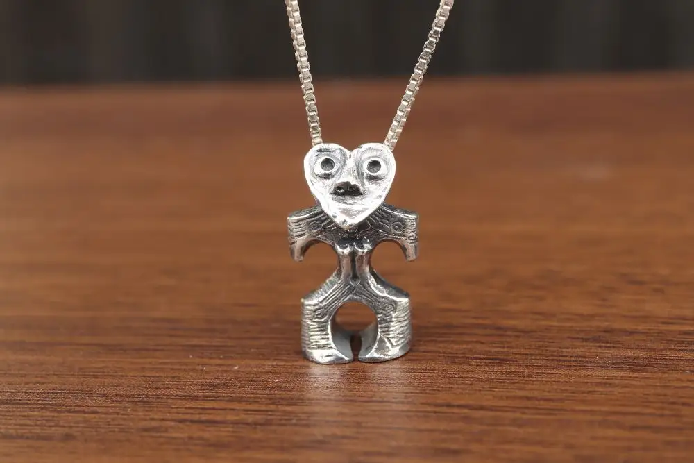 　【縄文アクセサリーDo_goods】 SILVER925 豆ハート形土偶のネックレス　700-108  [5839-2359]
