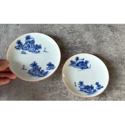 有田焼 山水絵小皿大・小 2枚1組【起山窯】食器 器 うつわ 小皿 手描き 染付 山水絵 2枚 セット ギフト プレゼント co022